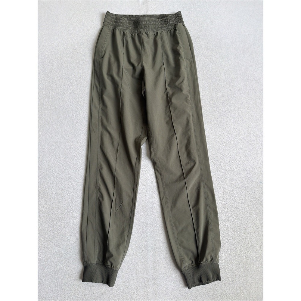 Lululemon Wanderer Crop Jogger Pants 4 Sage Green Lightweight High Rise Pockets